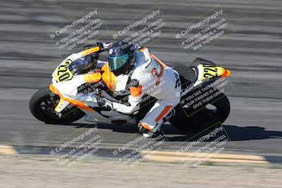 media/Jan-16-2026-CVMA Friday Practice (Fri) [[6f2bf47531]]/3-Racer 2/Session 2 Bowl Entry Pans/